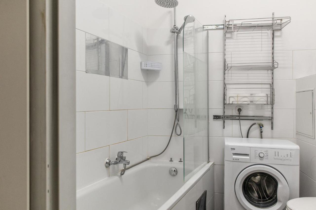 Joyful 2Br Shared Apt Near Millenium Tower & Danube River Vienna Exterior photo